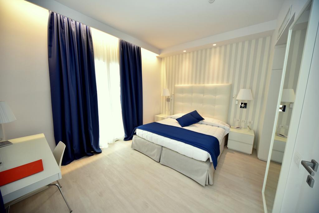 Hotel Fedora Riccione Exterior foto
